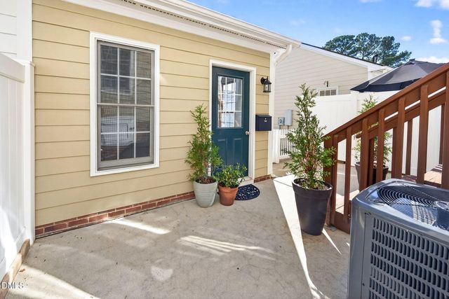 204 Madison Grove Place, Cary, NC 27519