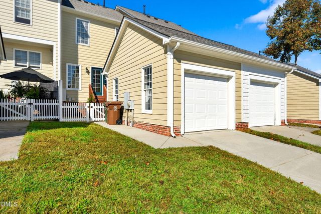 204 Madison Grove Place, Cary, NC 27519