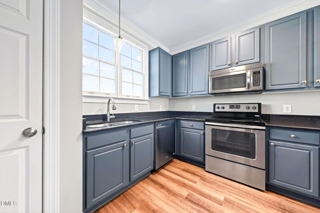 204 Madison Grove Place, Cary, NC 27519