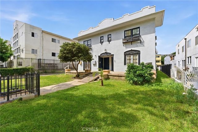 525 N Kenmore Avenue, Los Angeles, CA 90004