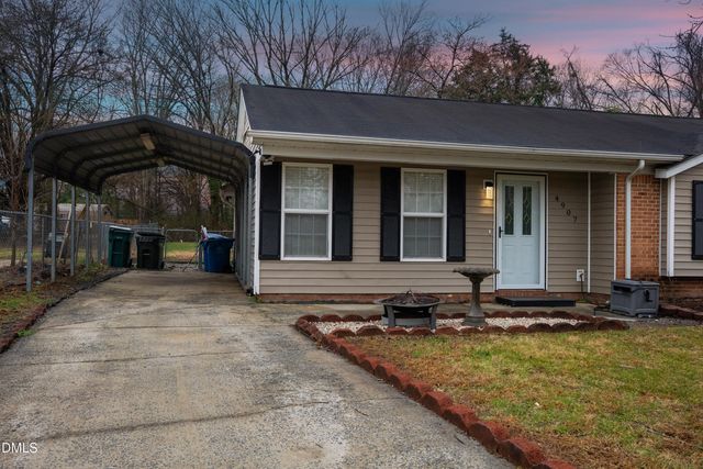 4907 S Singing Woods Place, Durham, NC 27712