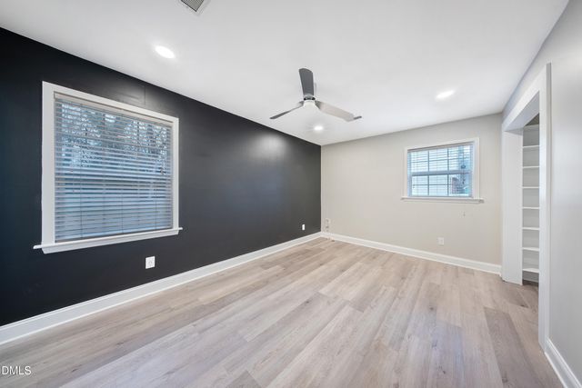 4907 S Singing Woods Place, Durham, NC 27712