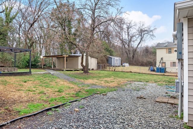 4907 S Singing Woods Place, Durham, NC 27712