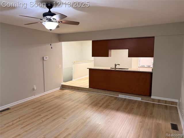 2051 Newell Drive, Sterling Heights, MI 48310