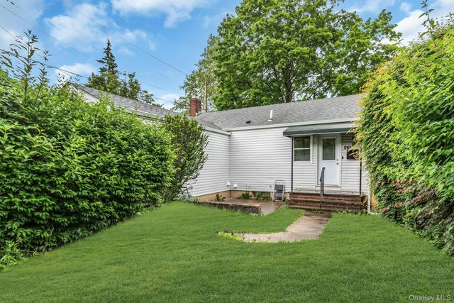 1 Coles, Glen Cove, NY 11542
