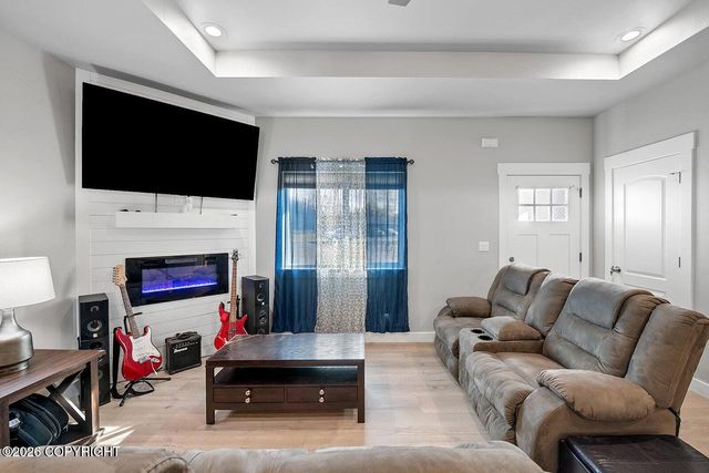 855 W Wood Star Drive, Wasilla, AK 99654