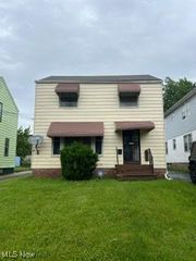 1707 Catalpa Road, Cleveland, OH 44112