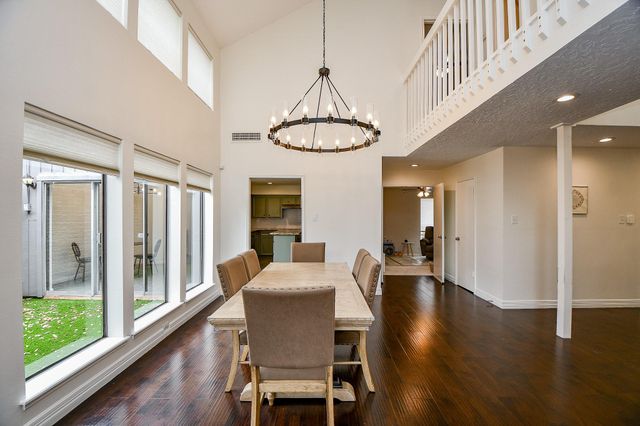 7711 Hopewell Lane, Houston, TX 77071
