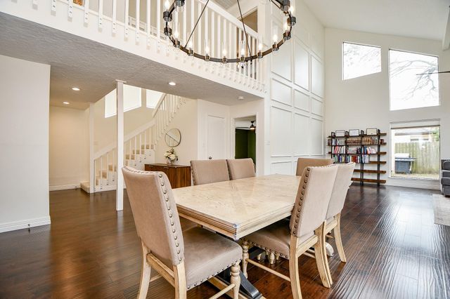 7711 Hopewell Lane, Houston, TX 77071