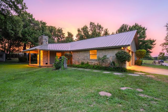 515 New Highland Road, Springtown, TX 76082