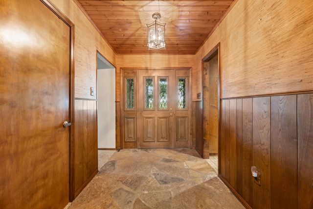 515 New Highland Road, Springtown, TX 76082