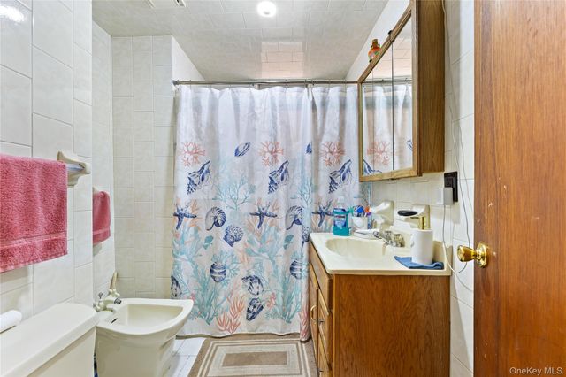 2914 LaSalle Avenue, Bronx, NY 10461