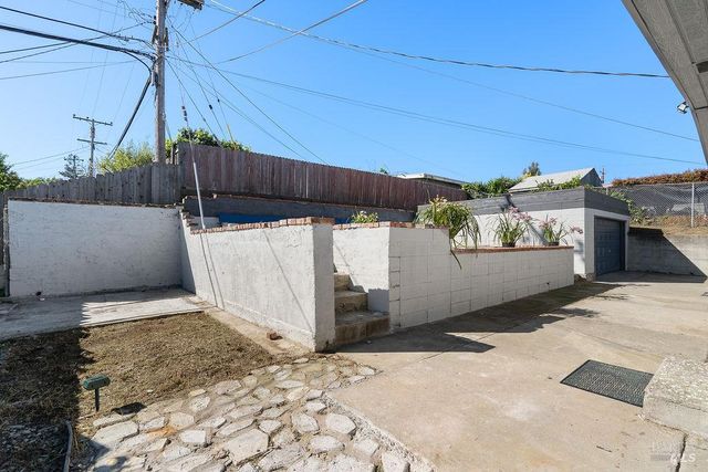 207 Wilshire Ave, Vallejo, CA 94591