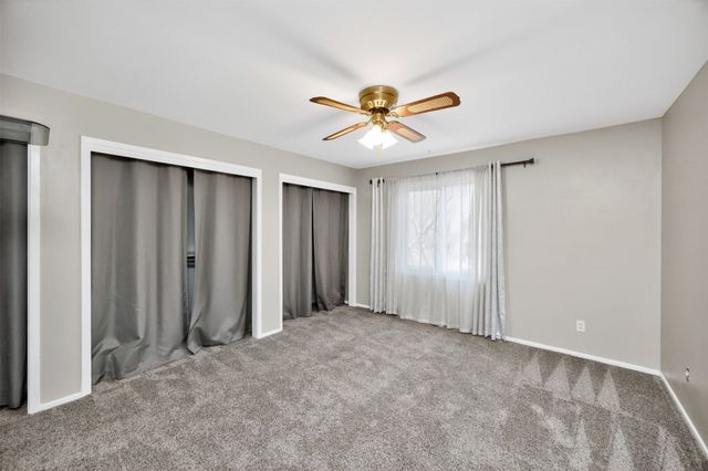 4589 Lockner Drive, Urbandale, IA 50322