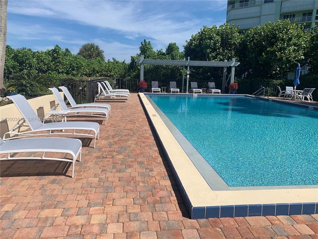 2800 N Highway A1a 204, Fort Pierce, FL 34949