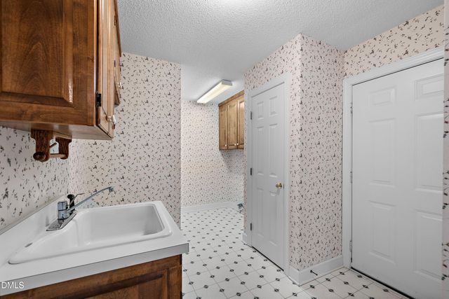 102 Justin Lane, Louisburg, NC 27549