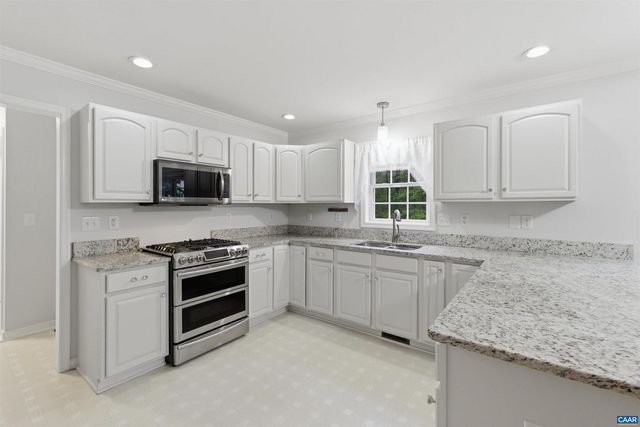 155 DOE DR N, Ruckersville, VA 22968