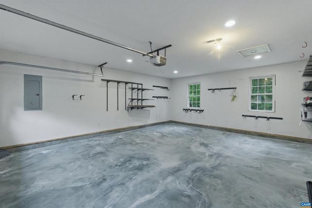 155 DOE DR N, Ruckersville, VA 22968