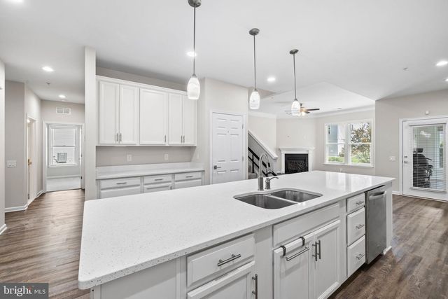 39 BATTERY POINT DR, Fredericksburg, VA 22406