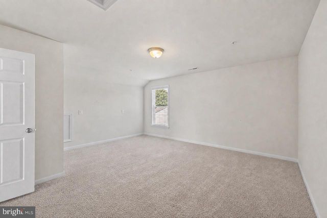 39 BATTERY POINT DR, Fredericksburg, VA 22406
