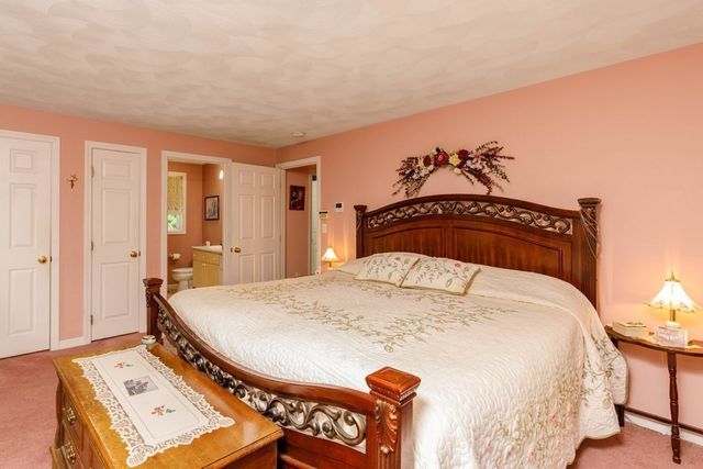 26 Cushing Lane, Lunenburg, MA 01462