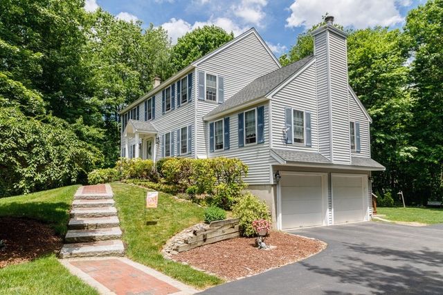 26 Cushing Lane, Lunenburg, MA 01462