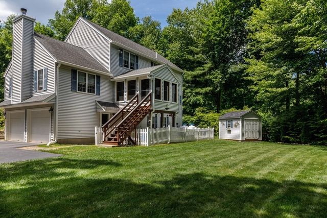 26 Cushing Lane, Lunenburg, MA 01462