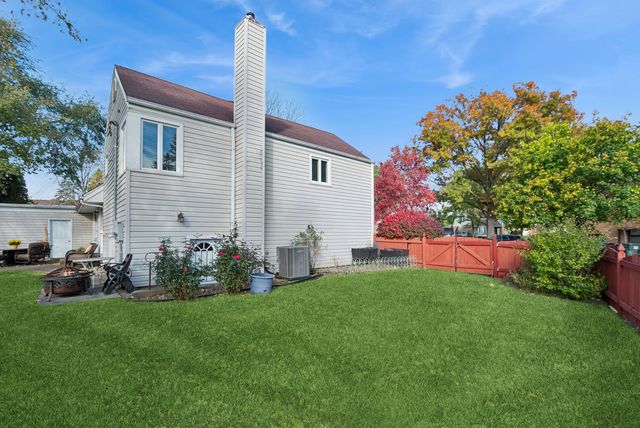 18450 Stedhall Road, Homewood, IL 60430