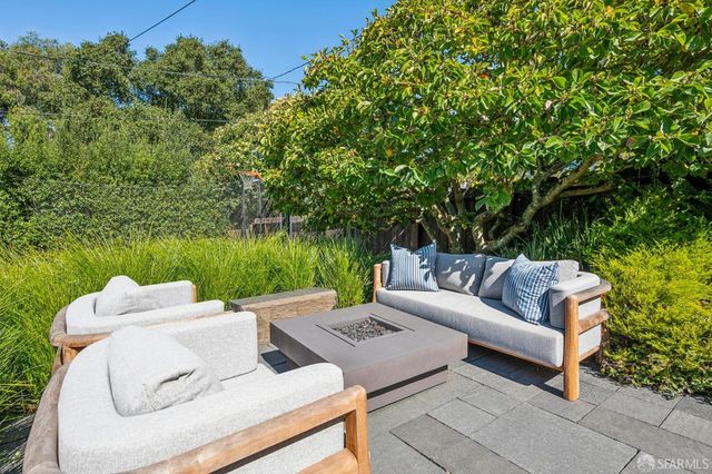 292 Juanita Way, San Francisco, CA 94127