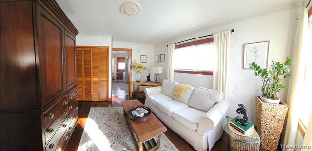 9550 Portage Lake Avenue, Pinckney, MI 48169