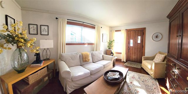 9550 Portage Lake Avenue, Pinckney, MI 48169