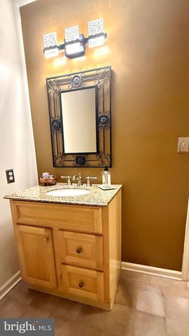333 ADAMS AVE, Langhorne, PA 19047