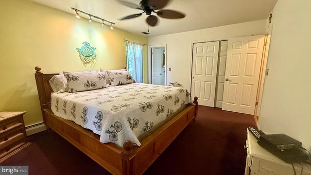 333 ADAMS AVE, Langhorne, PA 19047