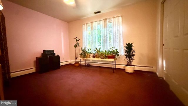333 ADAMS AVE, Langhorne, PA 19047