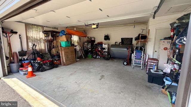 333 ADAMS AVE, Langhorne, PA 19047