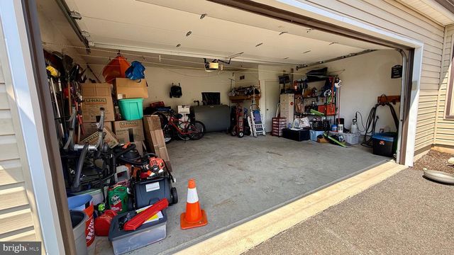333 ADAMS AVE, Langhorne, PA 19047