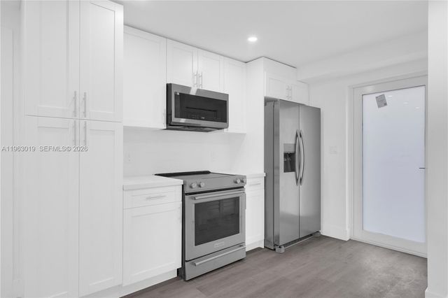 2505 NW 162 ST, Miami Gardens, FL 33054