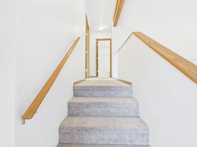 1427 GARAY STREET, Fairbanks, AK 99709