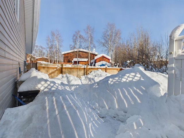 1427 GARAY STREET, Fairbanks, AK 99709