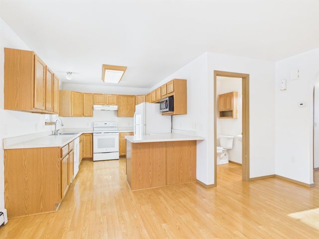 1427 GARAY STREET, Fairbanks, AK 99709