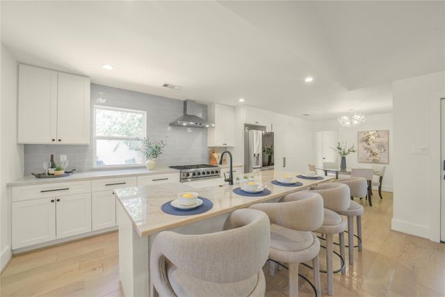2626 Rosefield Drive, Houston, TX 77080