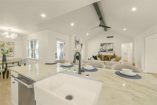 2626 Rosefield Drive, Houston, TX 77080
