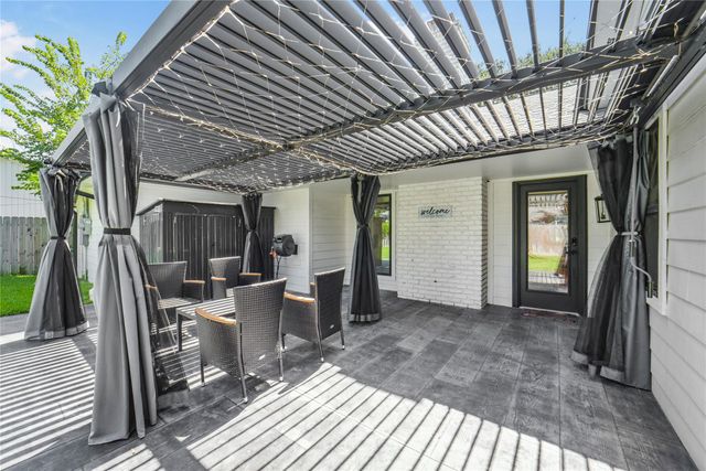 2626 Rosefield Drive, Houston, TX 77080