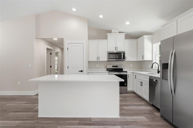 16335 FORCE ROAD, Weeki Wachee, FL 34614