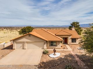 5831 E SILVER LEAF Court, Hereford, AZ 85615