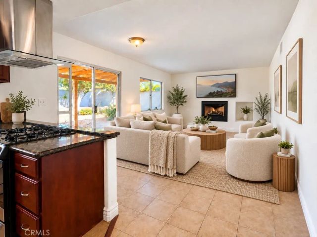1520 Turquoise, Corona, CA 92882