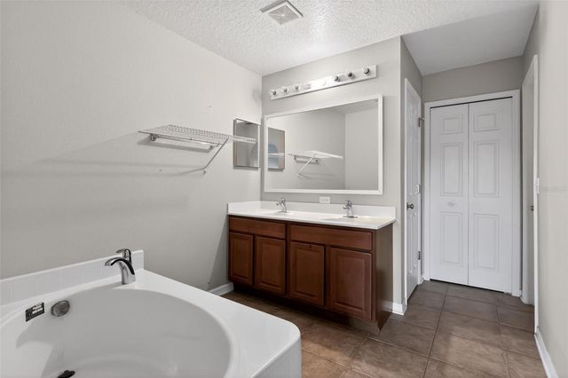 831 MARIETTA LANE, Eustis, FL 32726