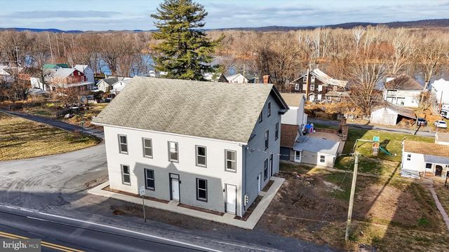 121 SUSANNA ST, Dalmatia, PA 17017