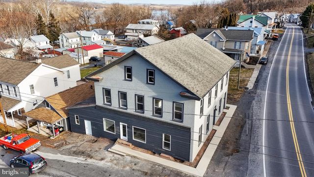 121 SUSANNA ST, Dalmatia, PA 17017