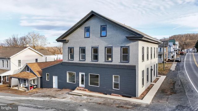 121 SUSANNA ST, Dalmatia, PA 17017